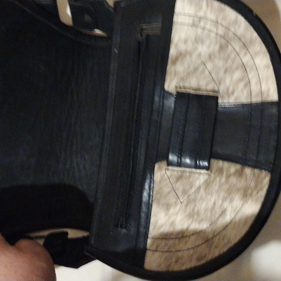 Authentic handmade leather n Pony made in COLUMBIA - Picture 4 of 4